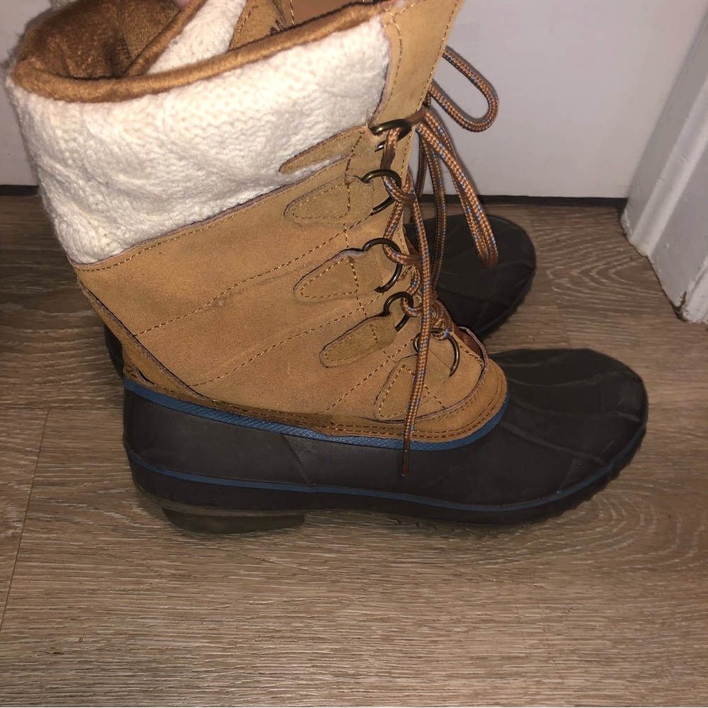Khombu ladies winter snow ski boots size 9